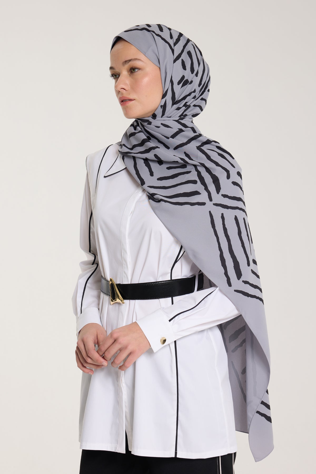 Pure Tone Şal - V Desen - Gümüş - Siyah