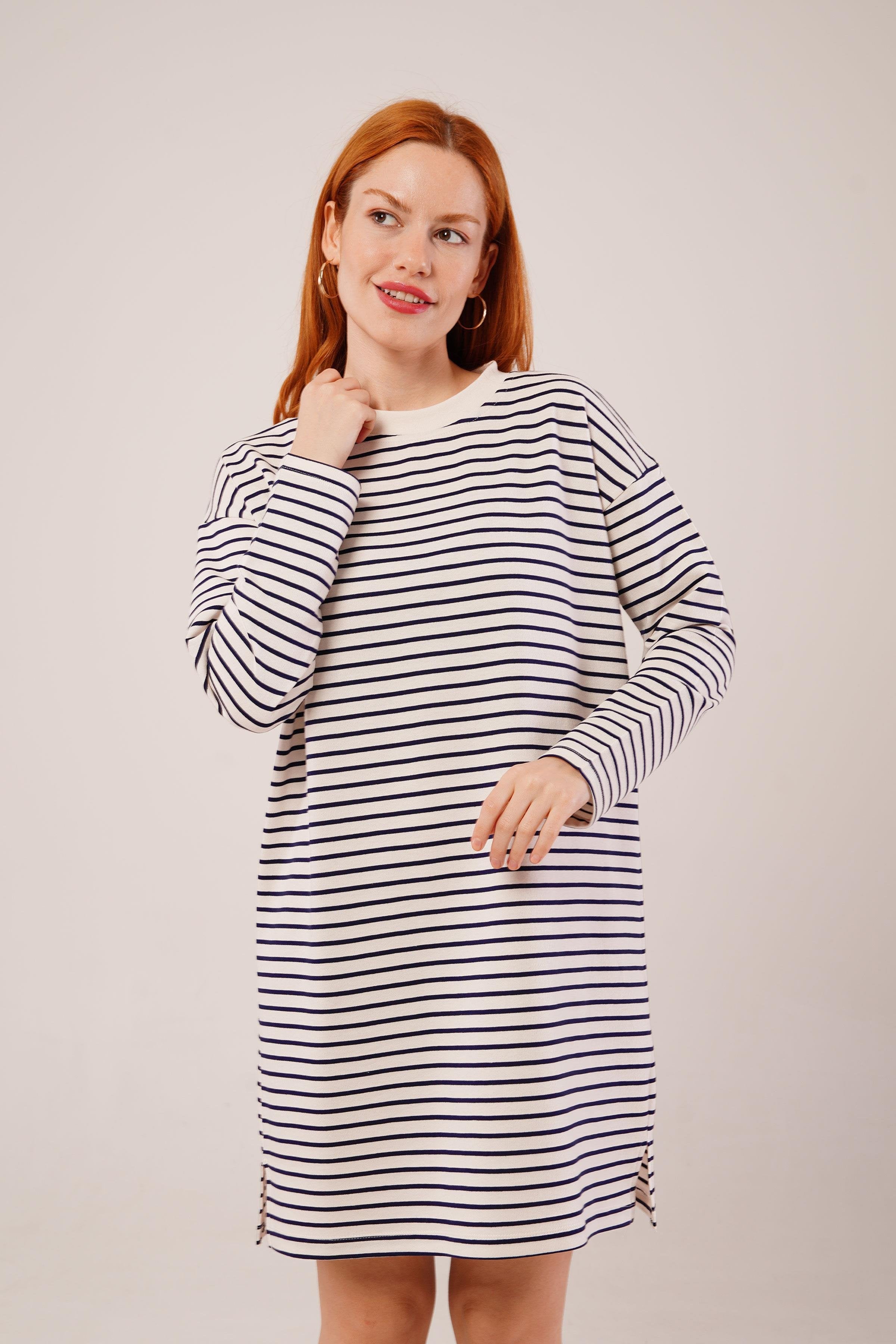 Salaş Kesim Çizgili Uzun Lacivert Toptan Sweatshirt Beyaz S