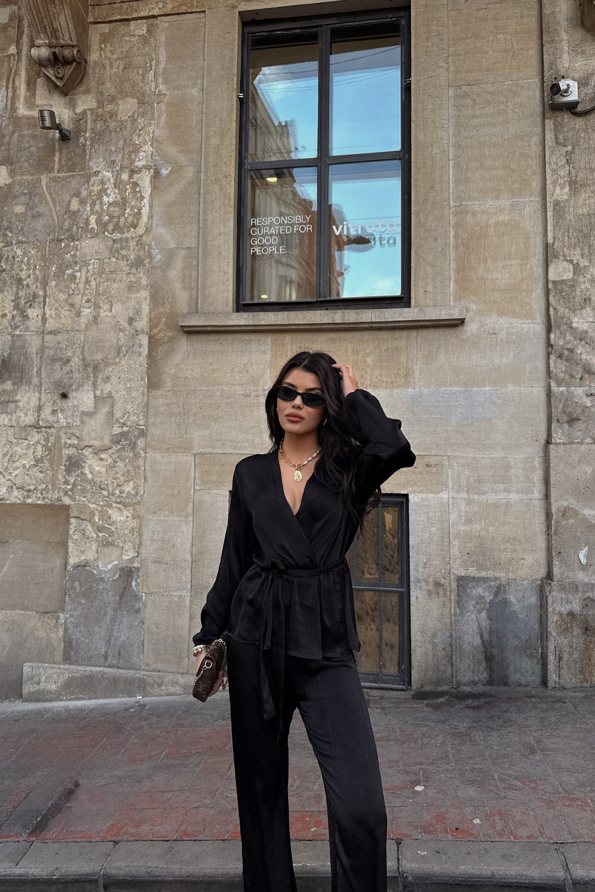 SATEN KRUVAZE BAĞLAMALI BLUZ- PANTOLON TAKIM - Siyah