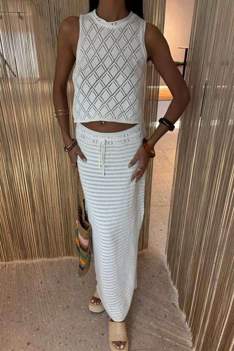 Sırt Çapraz Detay Ajurlu Triko Takım 10097