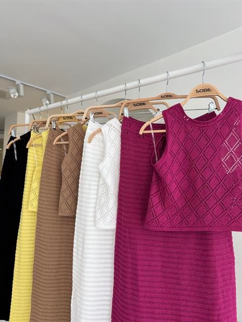 Sırt Çapraz Detay Ajurlu Triko Takım 10097