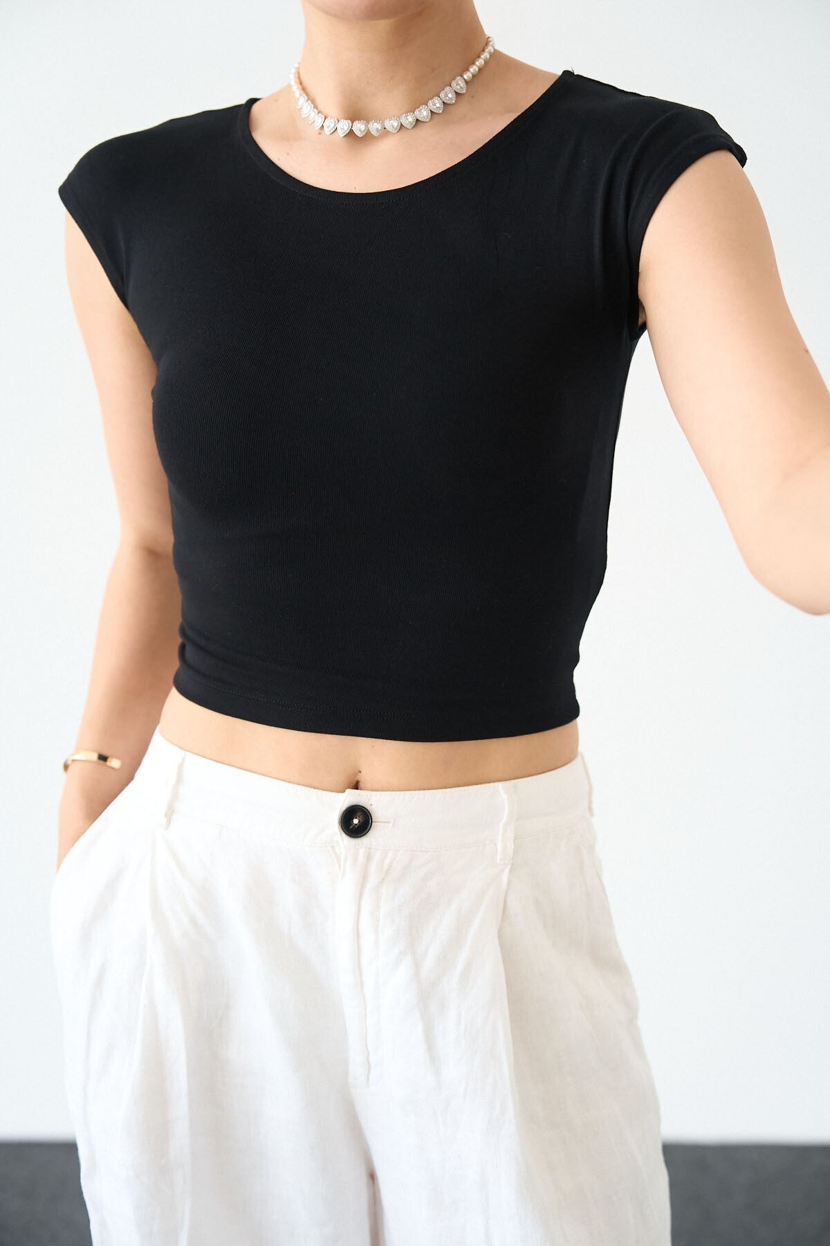Siyah Kolsuz Body 1017