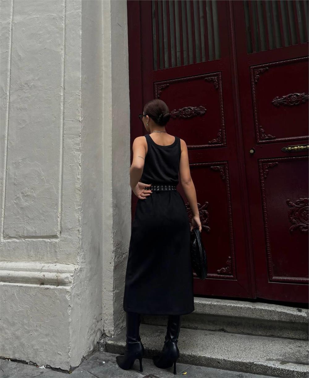 SÜET KALEM ETEK YIRTMAÇ DETAYLI - Siyah