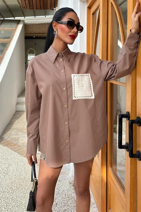 Süzine Cepli Arkası Yırtmaçlı Oversize Gömlek 3420 VİZON L