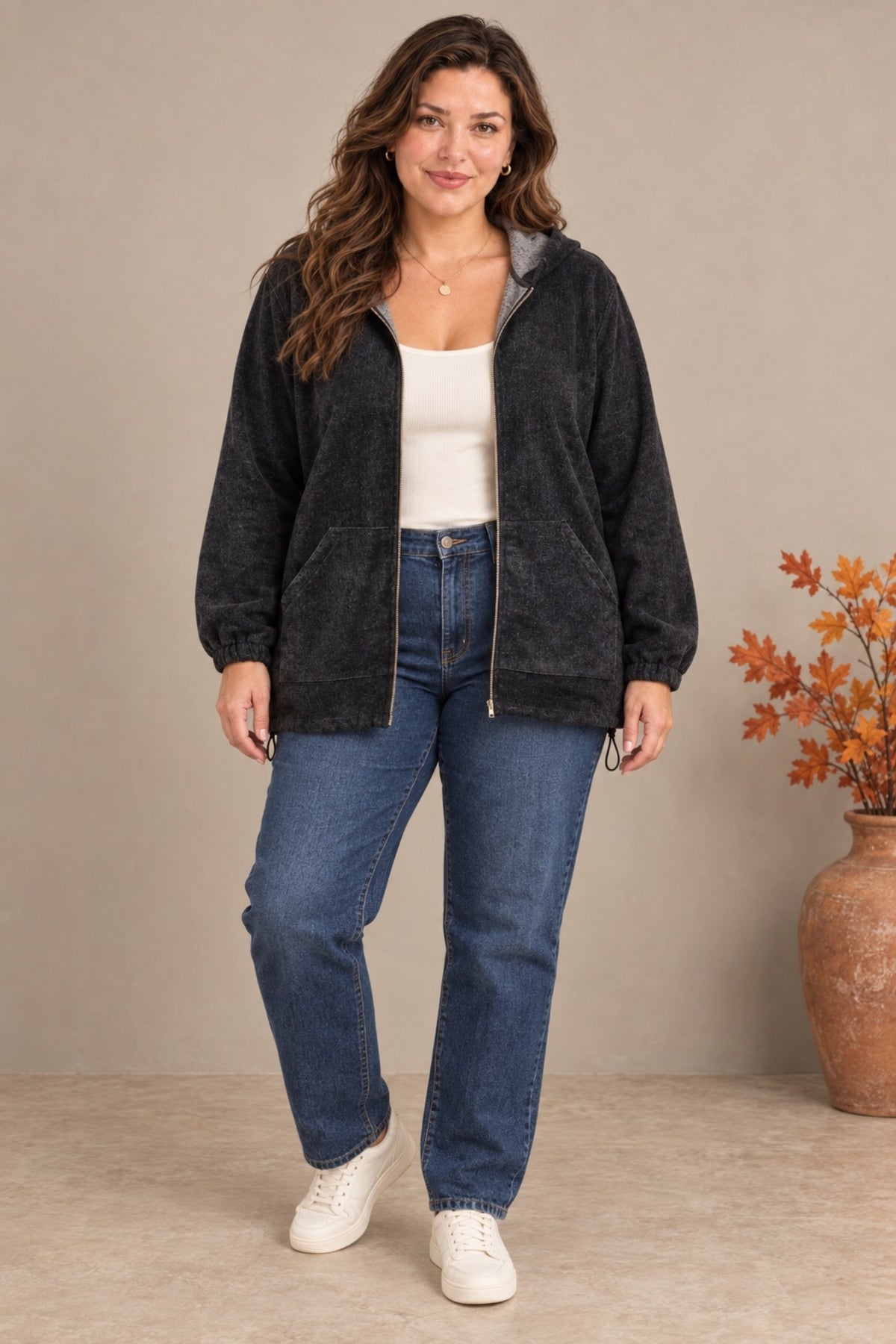 Yumuşak Kadife Tuşeli Fermuarlı Büyük Beden Sweatshirt Siyah