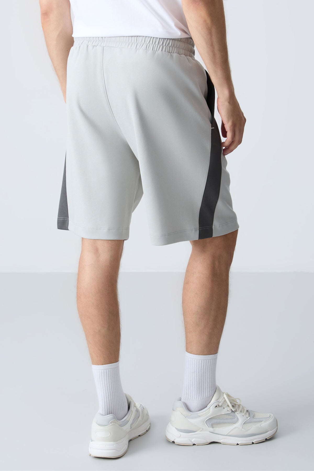 Taş Pamuklu Kalın Yumuşak Dokulu Standart Fit Basic Erkek Şort  - 81280