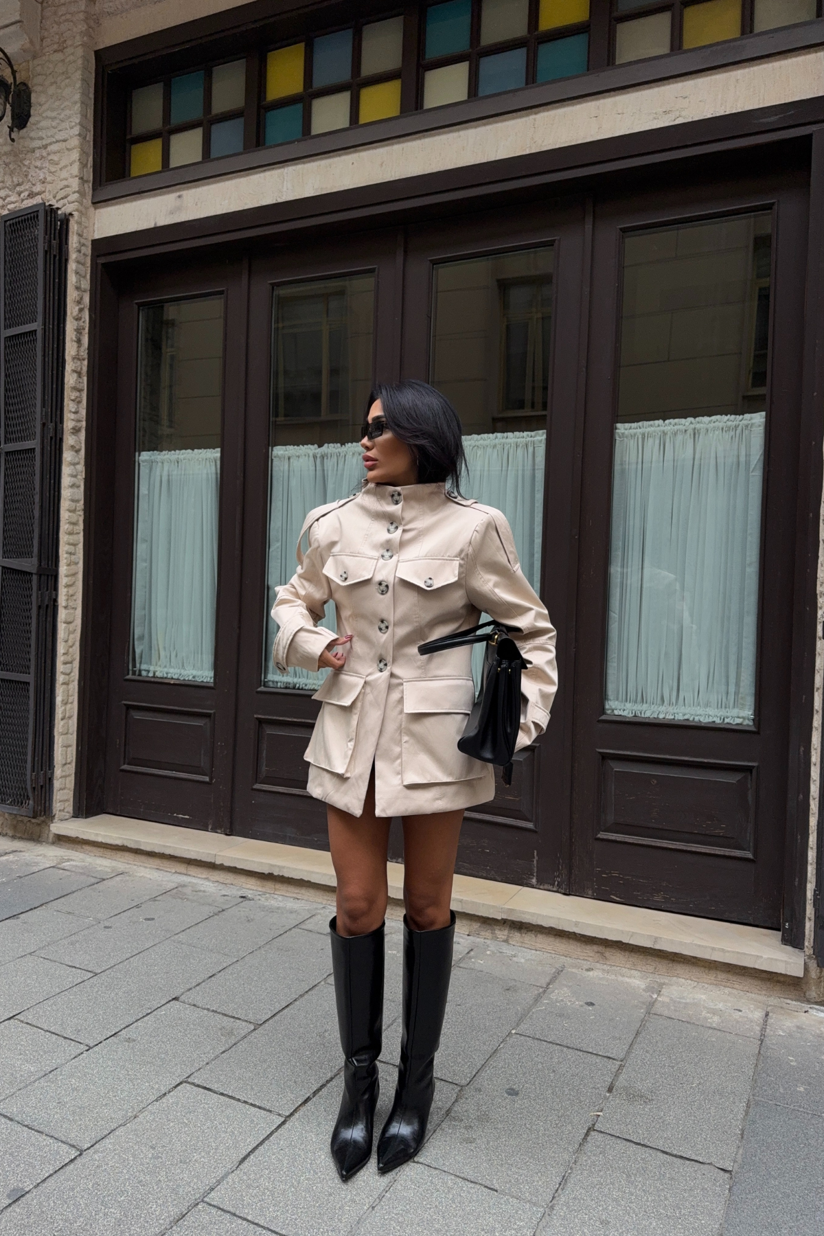 Taş Hakim Yaka Büyük Cepli Trenckot