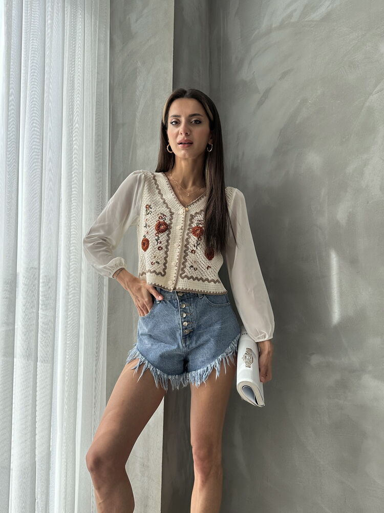 Düğmeli Kısa Toptan Hırka