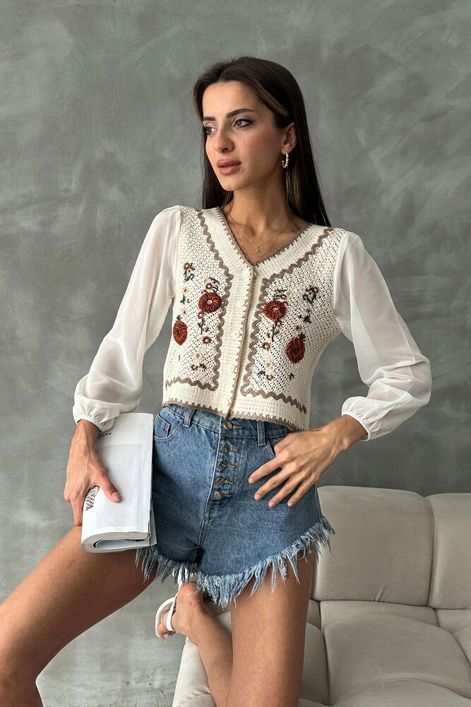 Düğmeli Kısa Toptan Hırka