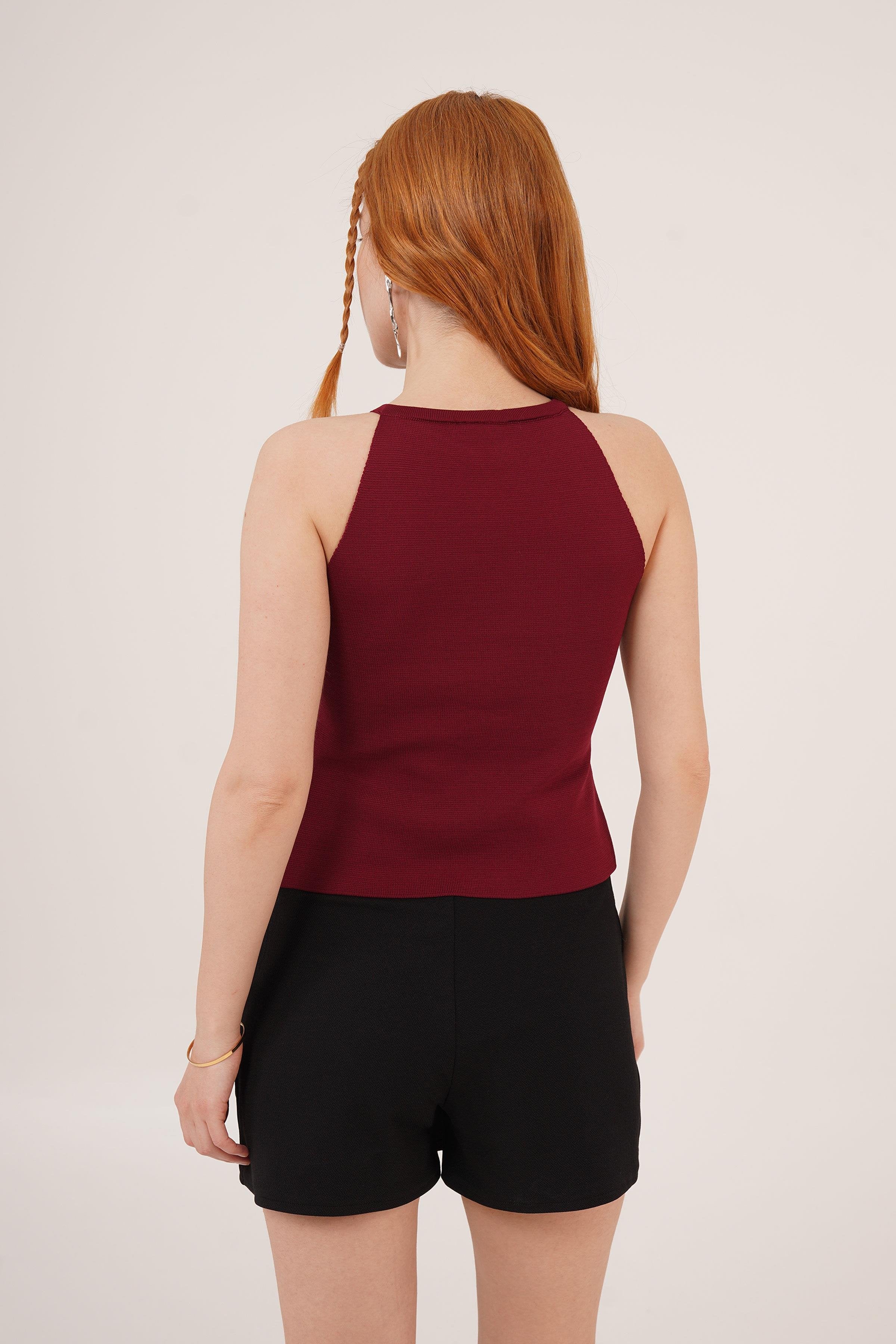 Taşlı Fiyonk Broş Detaylı Sıfır Kol Toptan Bordo Bluz