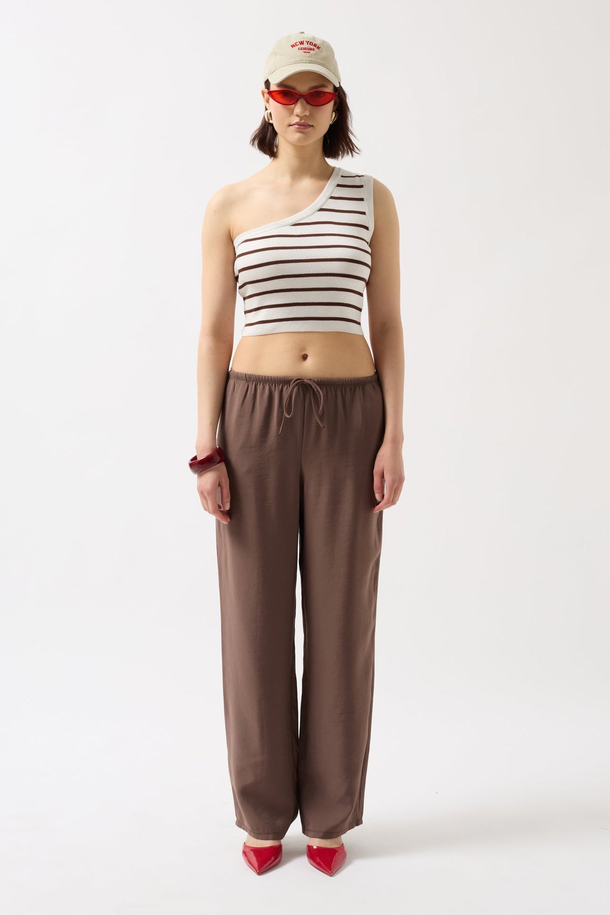 Tek Omuz Çizgili Crop - Beyaz - Kahverengi