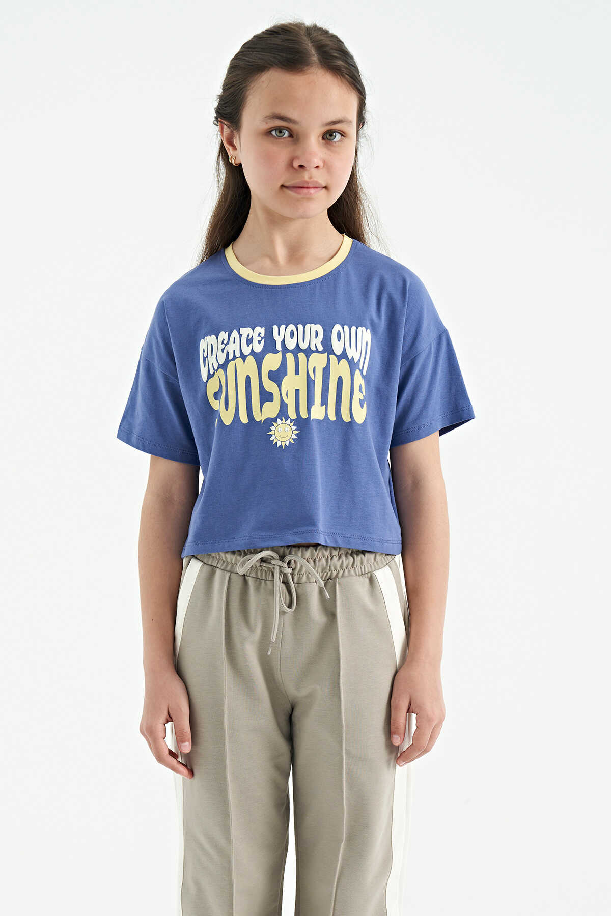 Tommylife Toptan Fiesta Renkli Yazı Baskılı O Yaka Oversize  Kısa Kollu Kız Çocuk T-Shirt - 75111