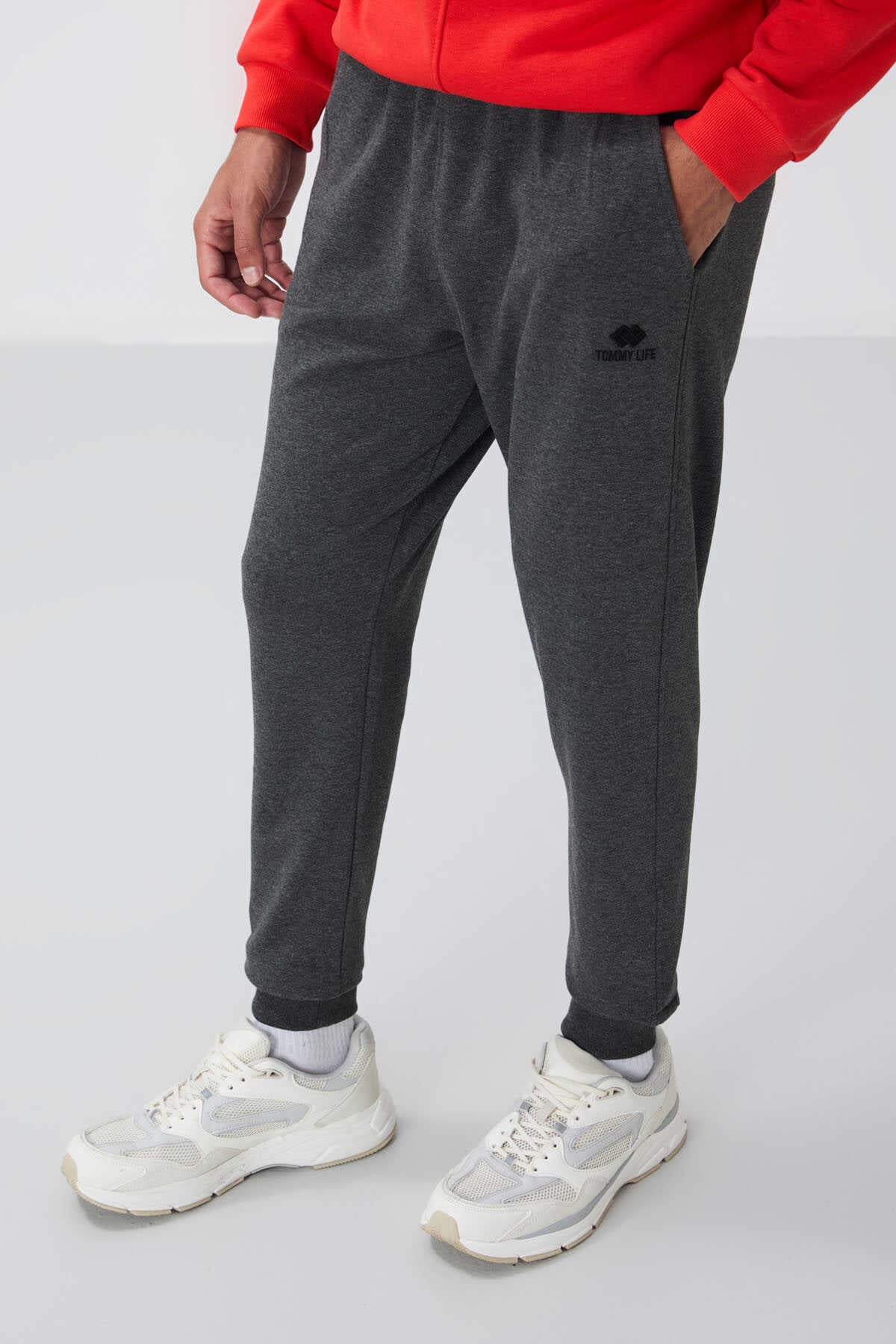 Tommylife Toptan Siyah Klasik Cepli Standart Kalıp Manşetli Erkek Eşofman Alt - 84652