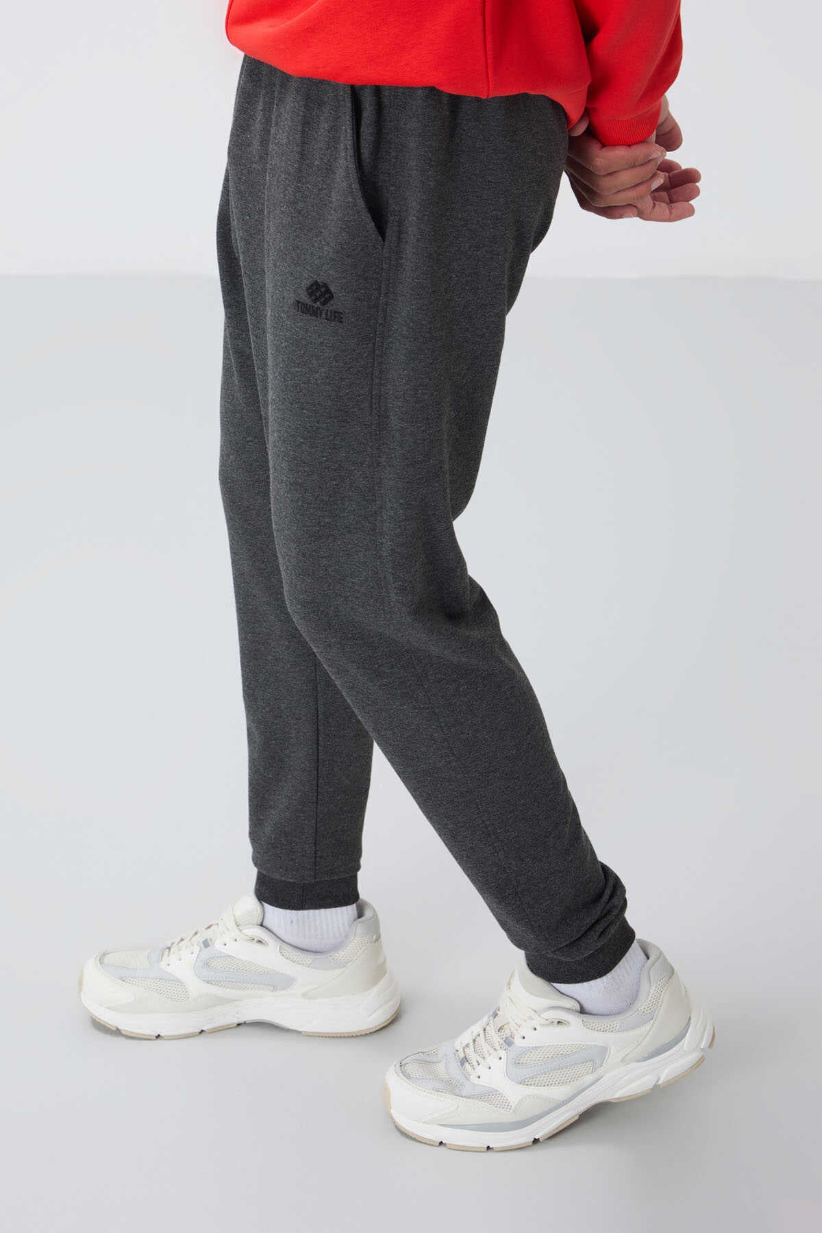 Tommylife Toptan Siyah Klasik Cepli Standart Kalıp Manşetli Erkek Eşofman Alt - 84652