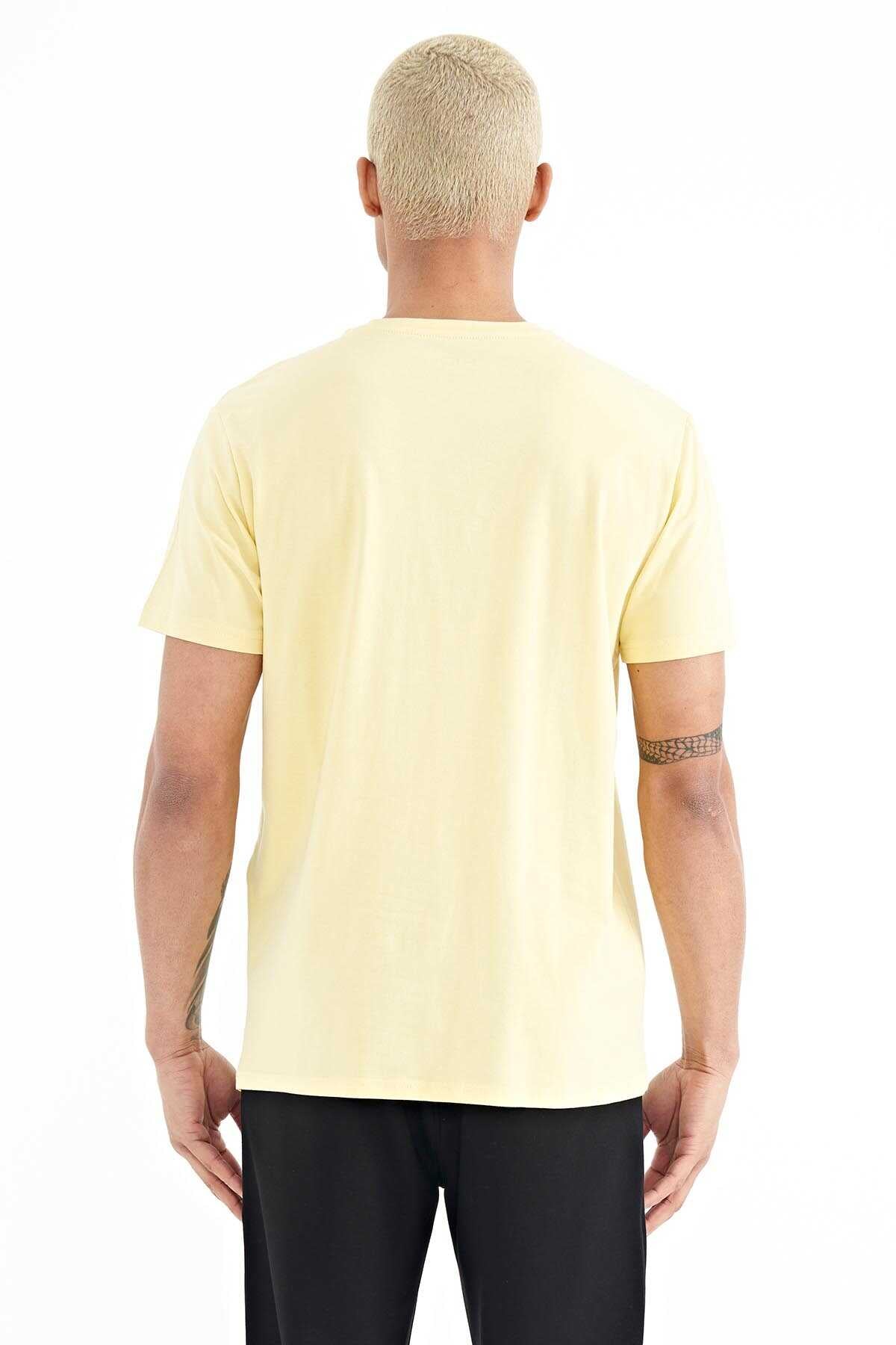 Tommylife Wholesale Bert O-Neck Standard Fit Printed Men's T-Shirt 88210 Yellow
