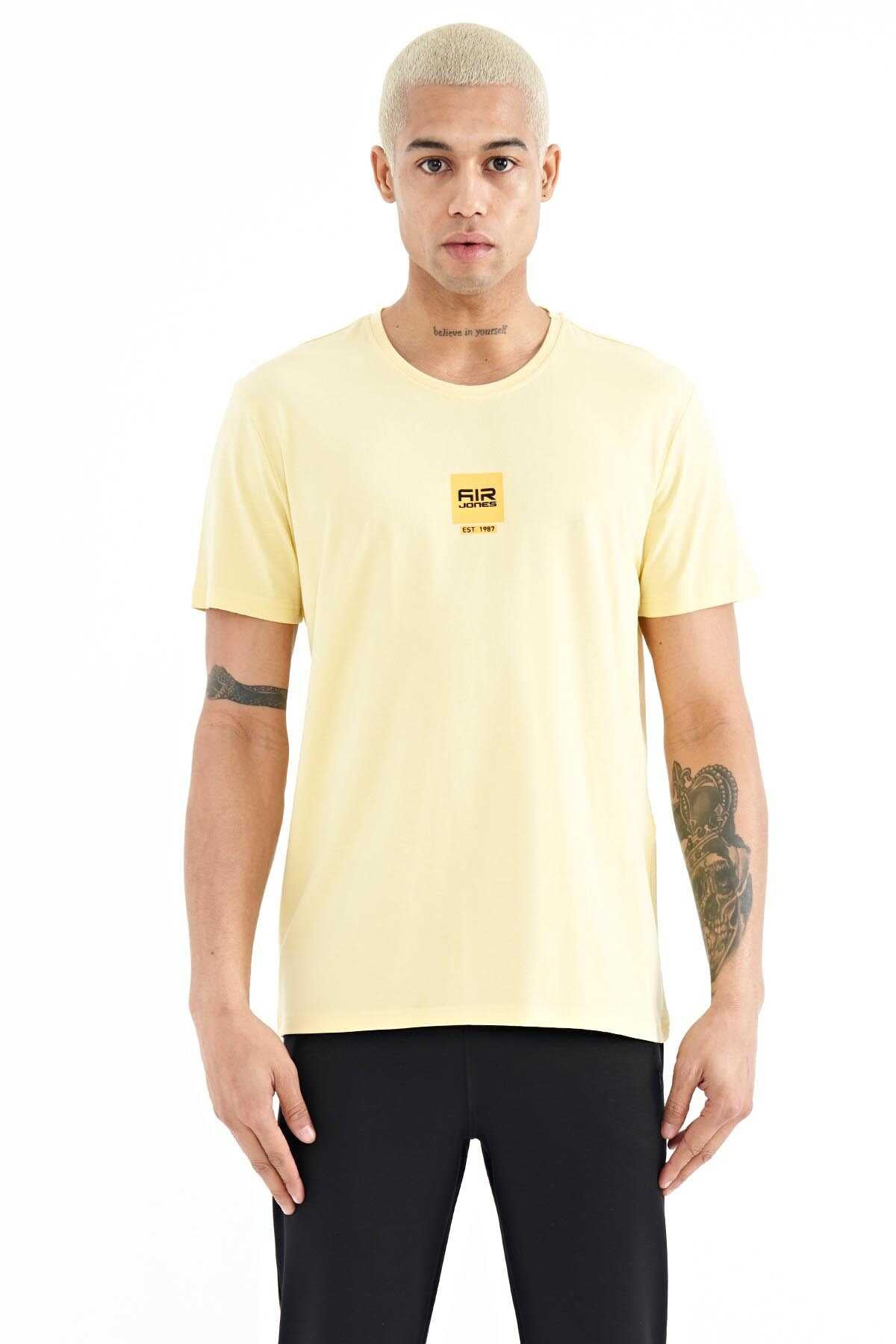 Tommylife Wholesale Bert O-Neck Standard Fit Printed Men's T-Shirt 88210 Yellow