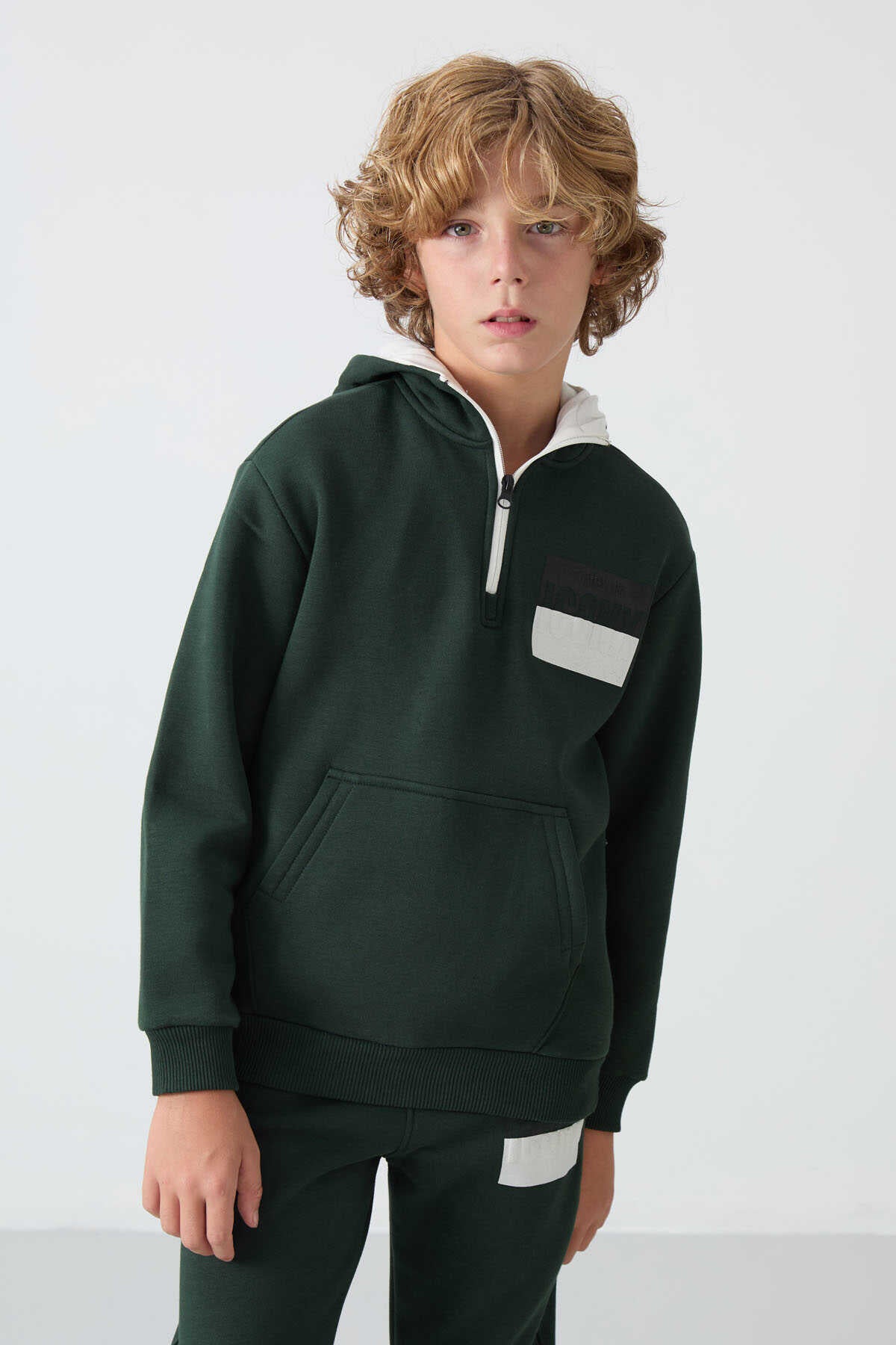 Tommylife Toptan Garson Boy İconx Kapüşonlu Erkek Çocuk Eşofman Takımı 11246 Çam Yeşili