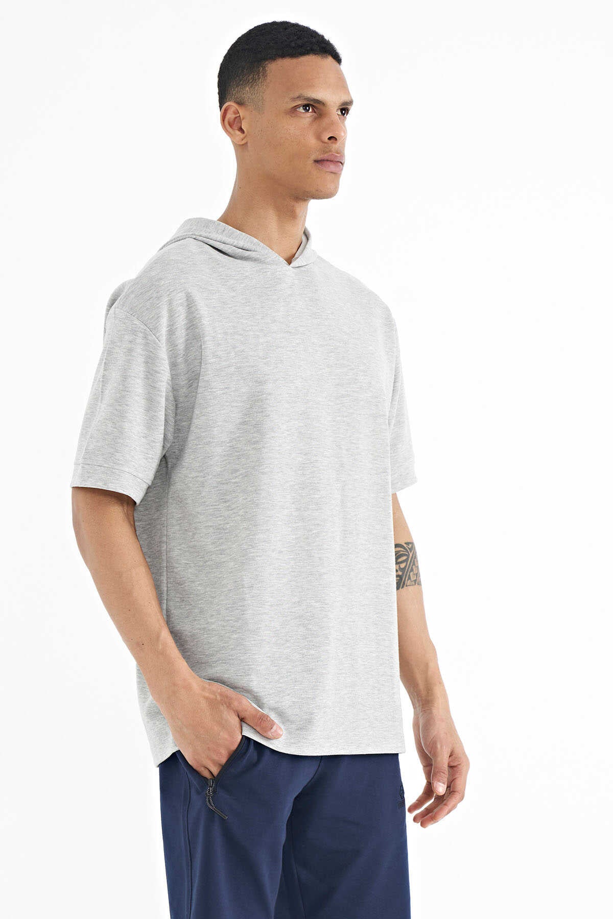 Tommylife Toptan Lacivert Kapüşonlu Kol Etiket Detaylı Oversize Erkek T-Shirt - 88179