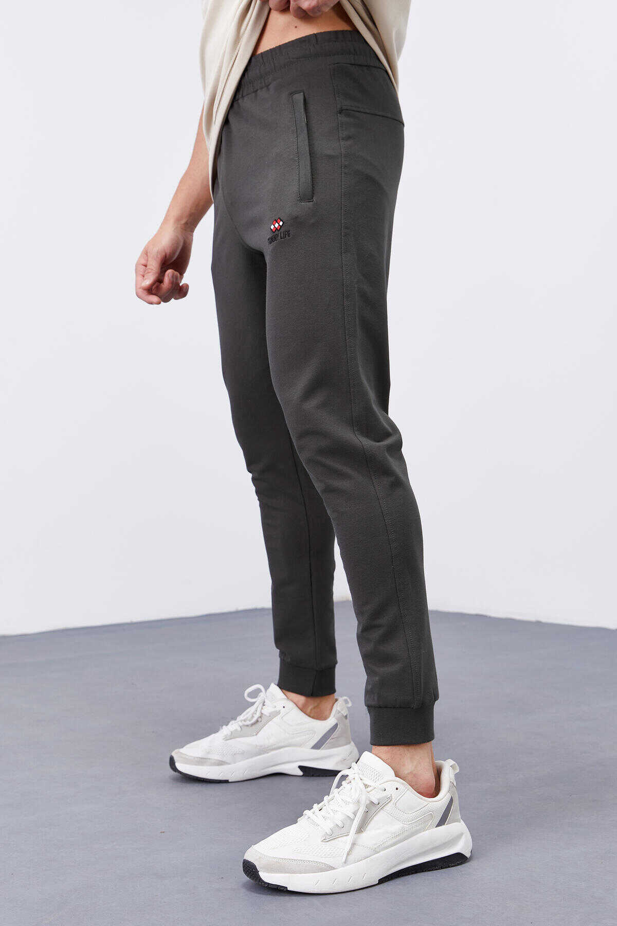 Tommylife Toptan Siyah Fermuar Cepli Dar Kalıp Jogger Erkek Eşofman Alt - 84343