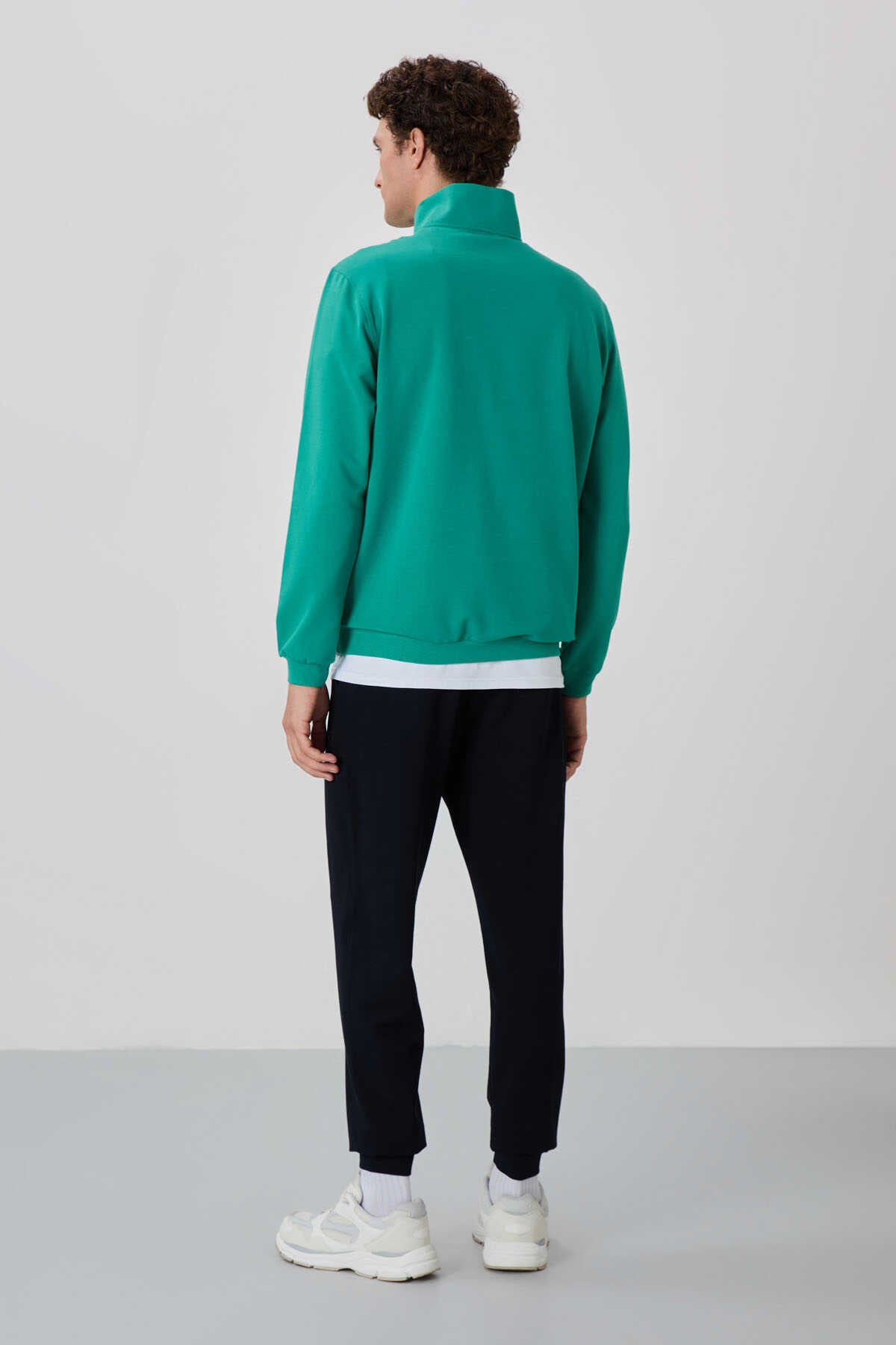 Tommylife Toptan Herbert Standart Kalıp Dik Yaka Erkek Eşofman Takım 85233 Lacivert