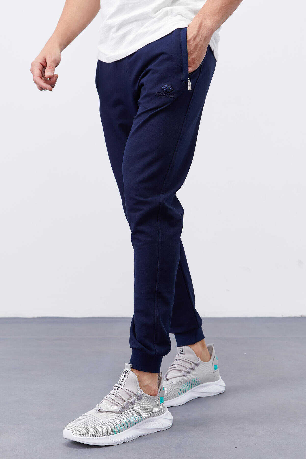 Tommylife Toptan Siyah Fermuar Cepli Dar Kalıp Jogger Erkek Eşofman Alt - 84343