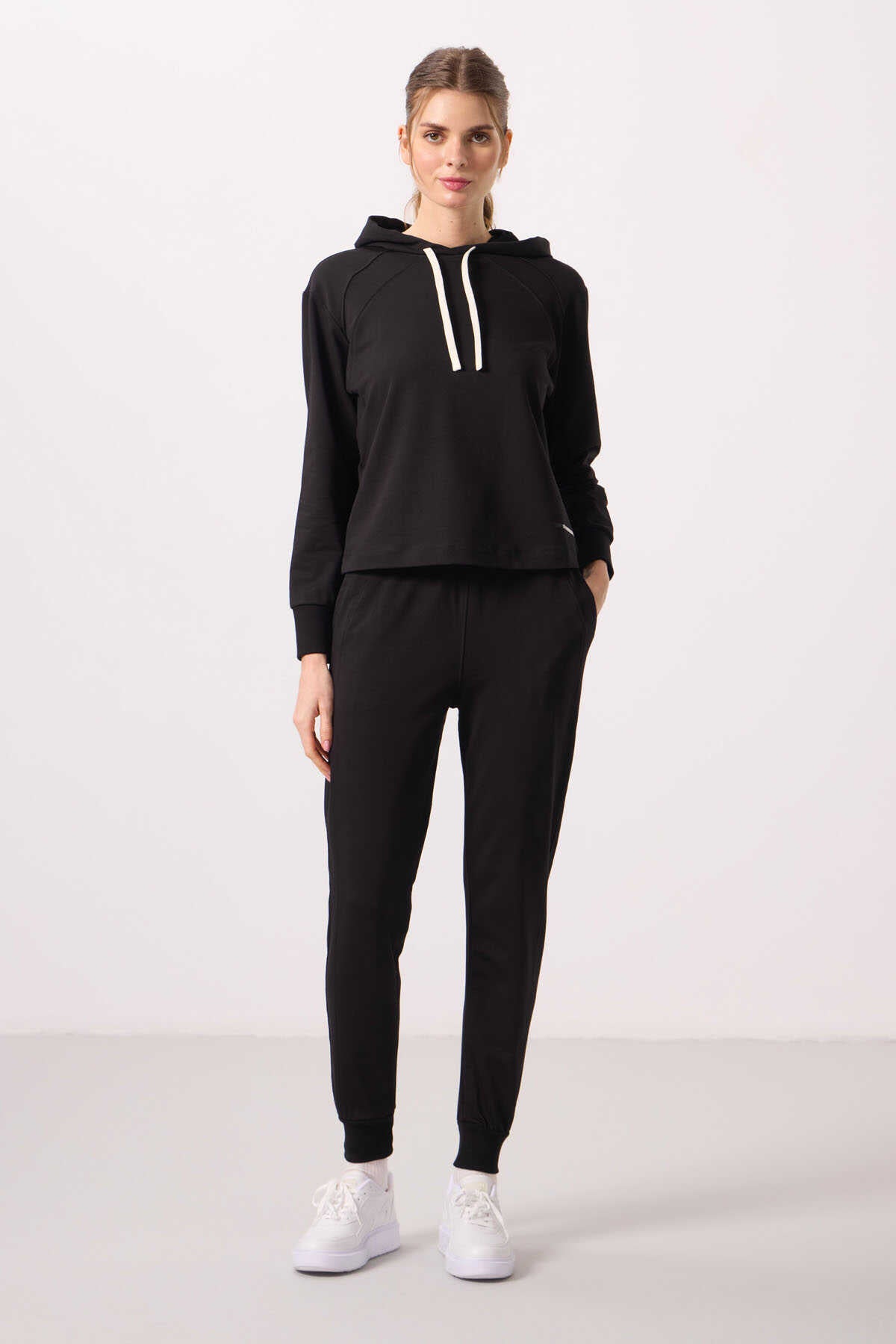 Tommylife Wholesale Hooded Oversized Women's Tracksuit Set - 95336 Black