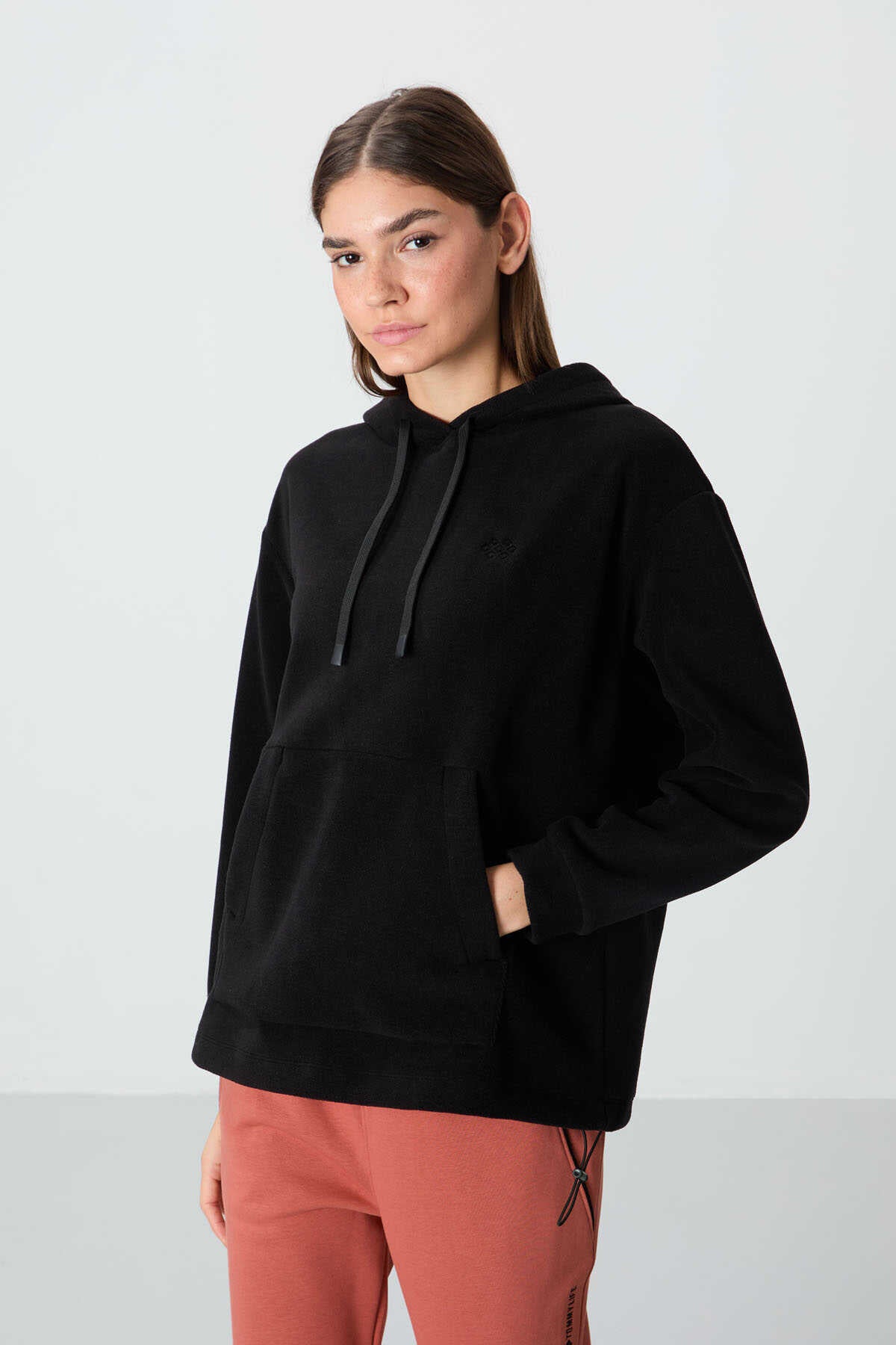 Tommylife Wholesale Hooded Oversized Women's Fleece Sweatshirt 97292 Black