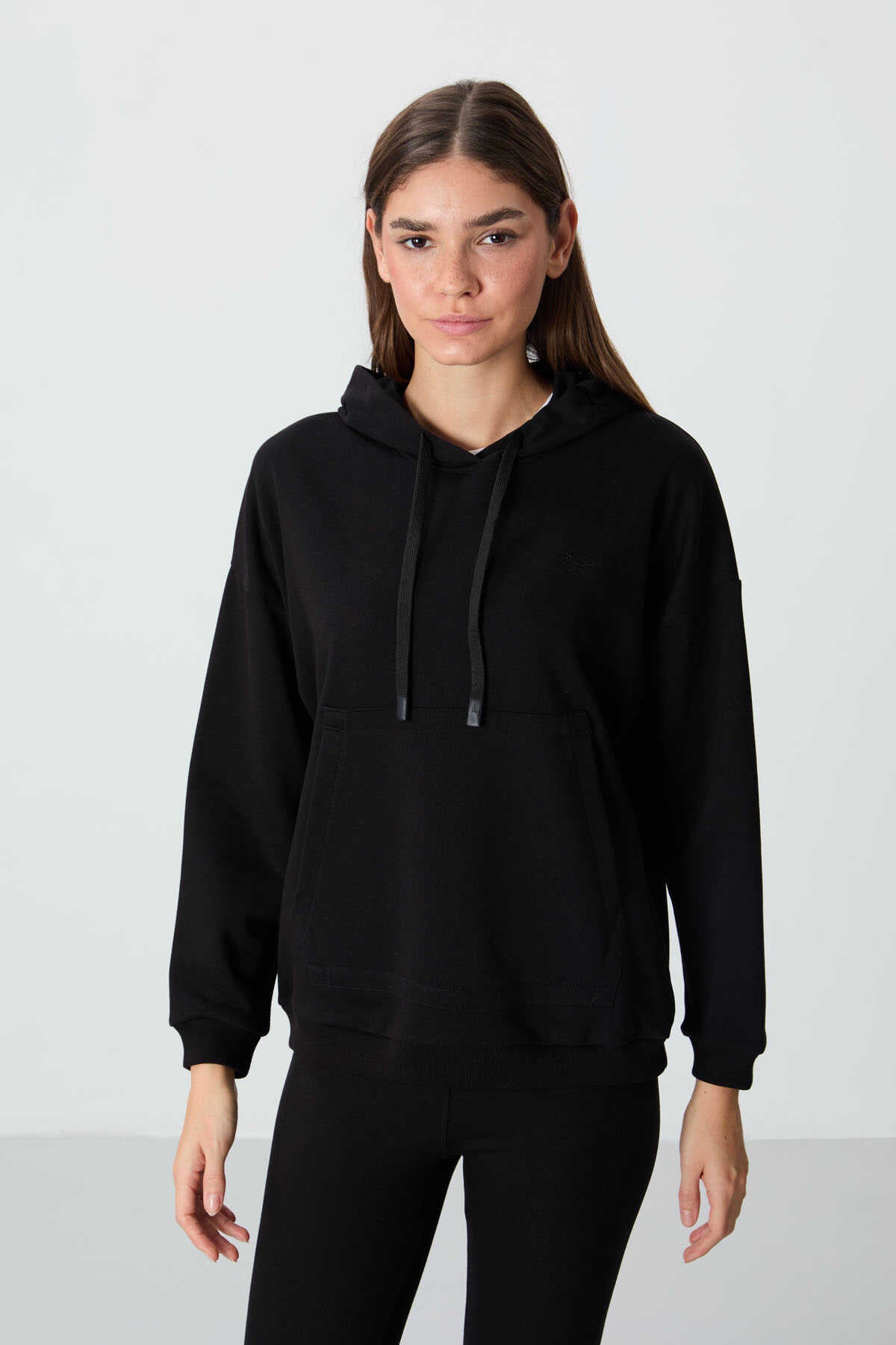 Tommylife Wholesale Hooded Oversized Women's Sweatshirt 97291 Black