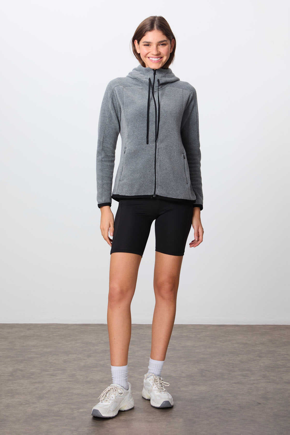 Tommylife Wholesale Hooded Standard Fit Zippered Women's Fleece Sweatshirt 97287 Black