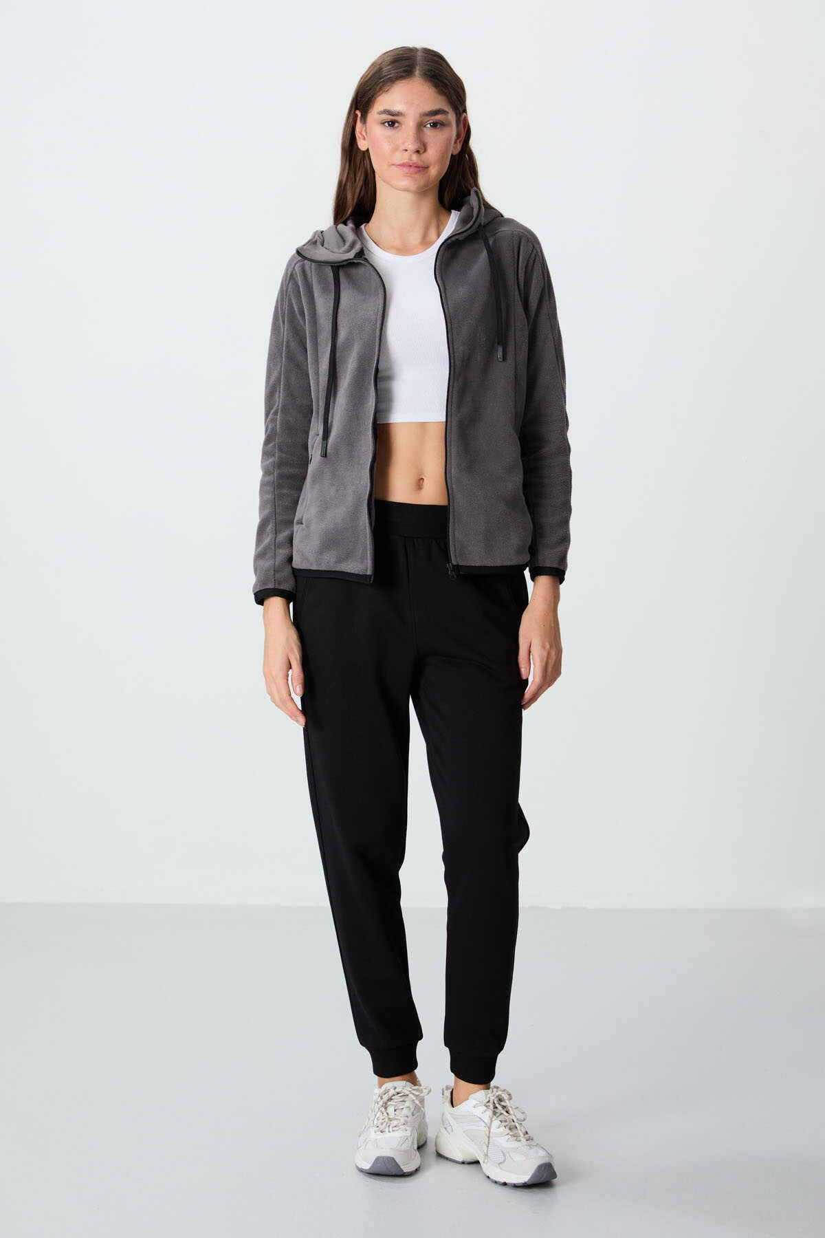 Tommylife Wholesale Hooded Standard Fit Zippered Women's Fleece Sweatshirt 97287 Black