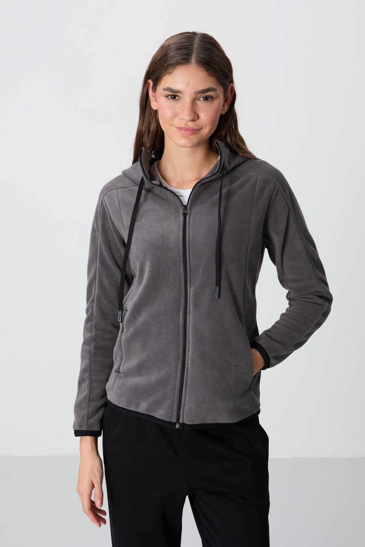 Tommylife Wholesale Hooded Standard Fit Zippered Women's Fleece Sweatshirt 97287 Black