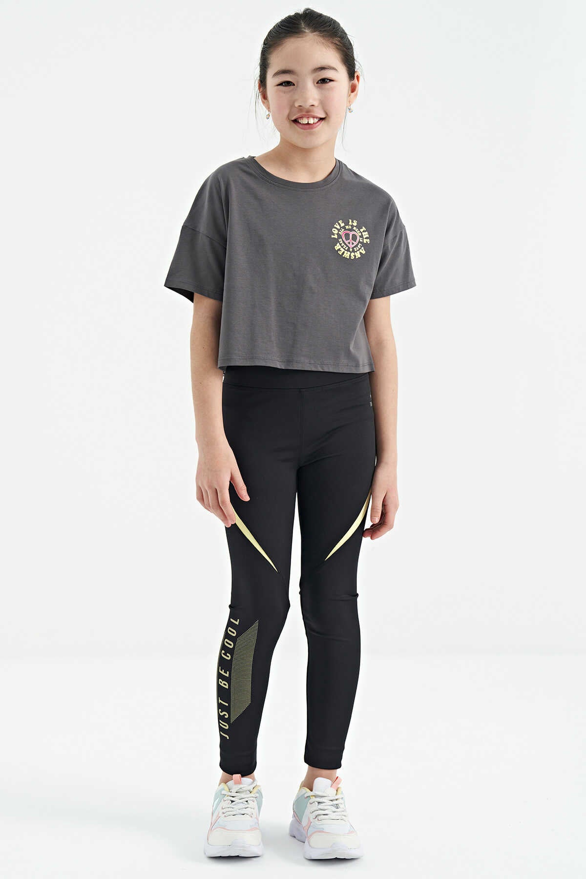 Tommylife Toptan Yeşil Ön Arka Baskılı O Yaka Düşük Omuz Oversize Kısa Kollu Kız Çocuk T-Shirt - 75126