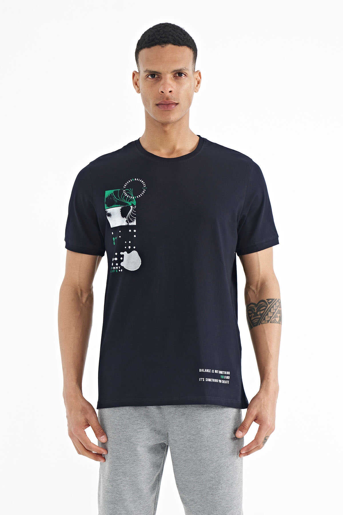 Tommylife Toptan Siyah Baskı O Yaka Detaylı Standart Form Erkek T-Shirt - 88216