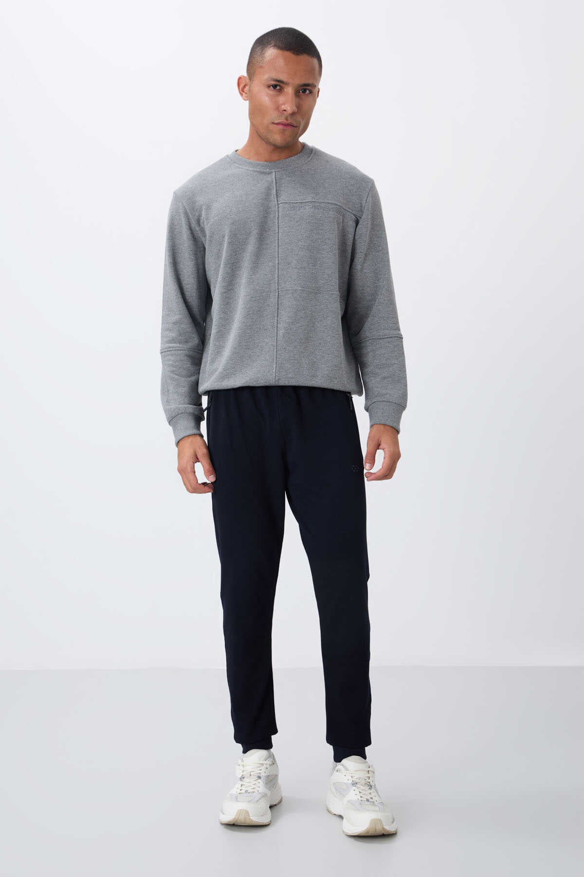 Tommylife Toptan Siyah Fermuar Cepli Standart Kalıp Jogger Erkek Eşofman Alt - 84651
