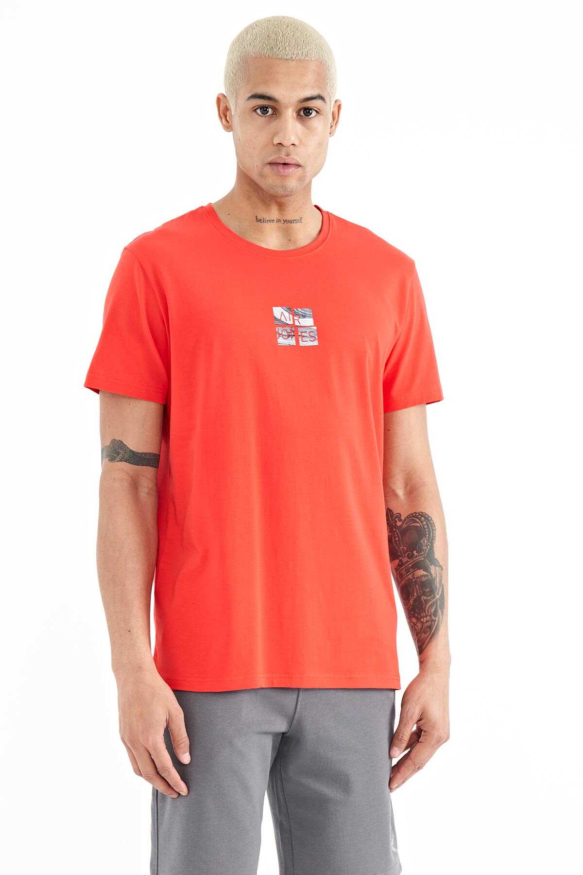 Tommylife Toptan Miles O Yaka Standart Kalıp Baskılı Erkek T-Shirt 88222 Fiesta
