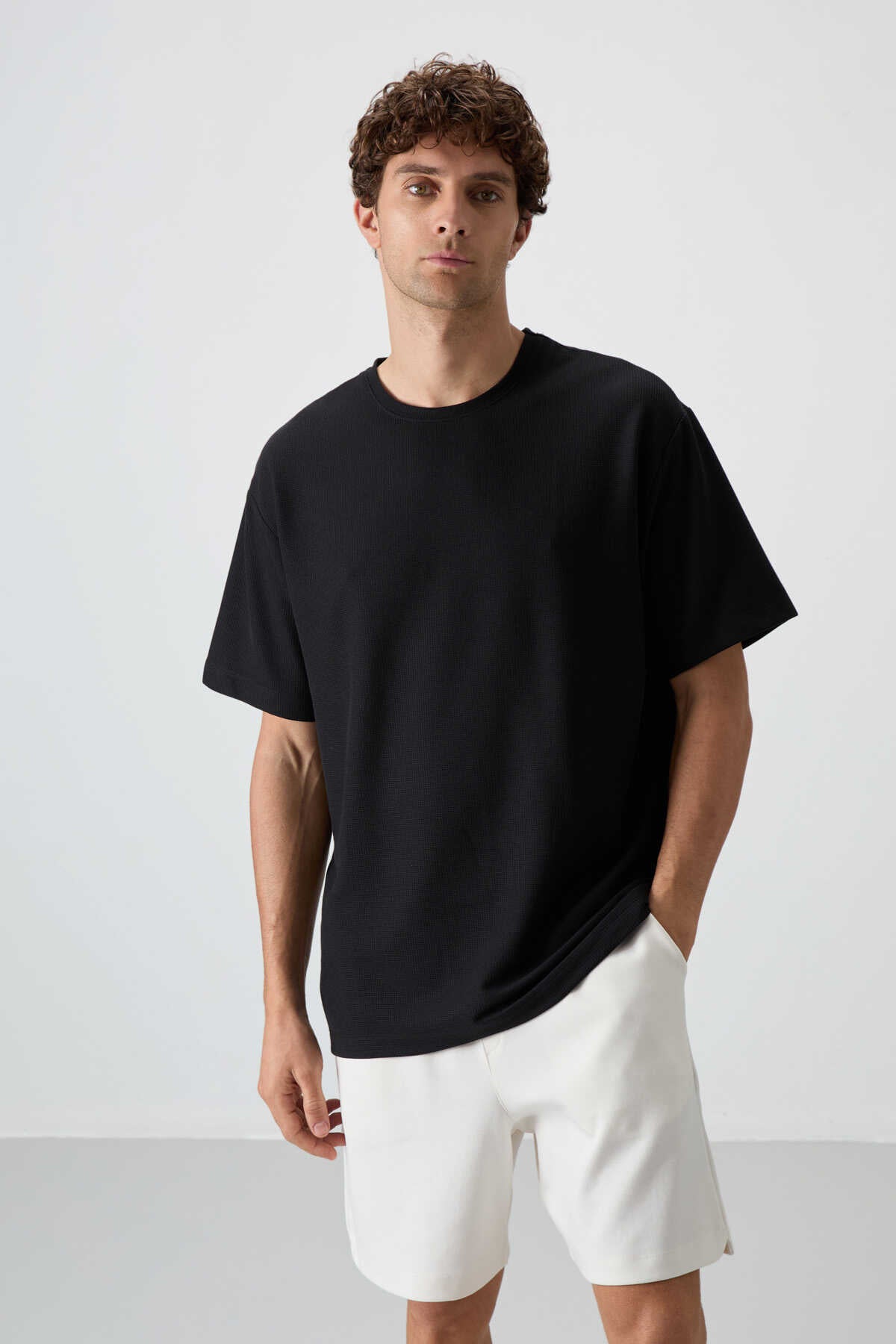 Tommylife Wholesale Crew Neck Oversize Basic Men's T-Shirt 88379 Black