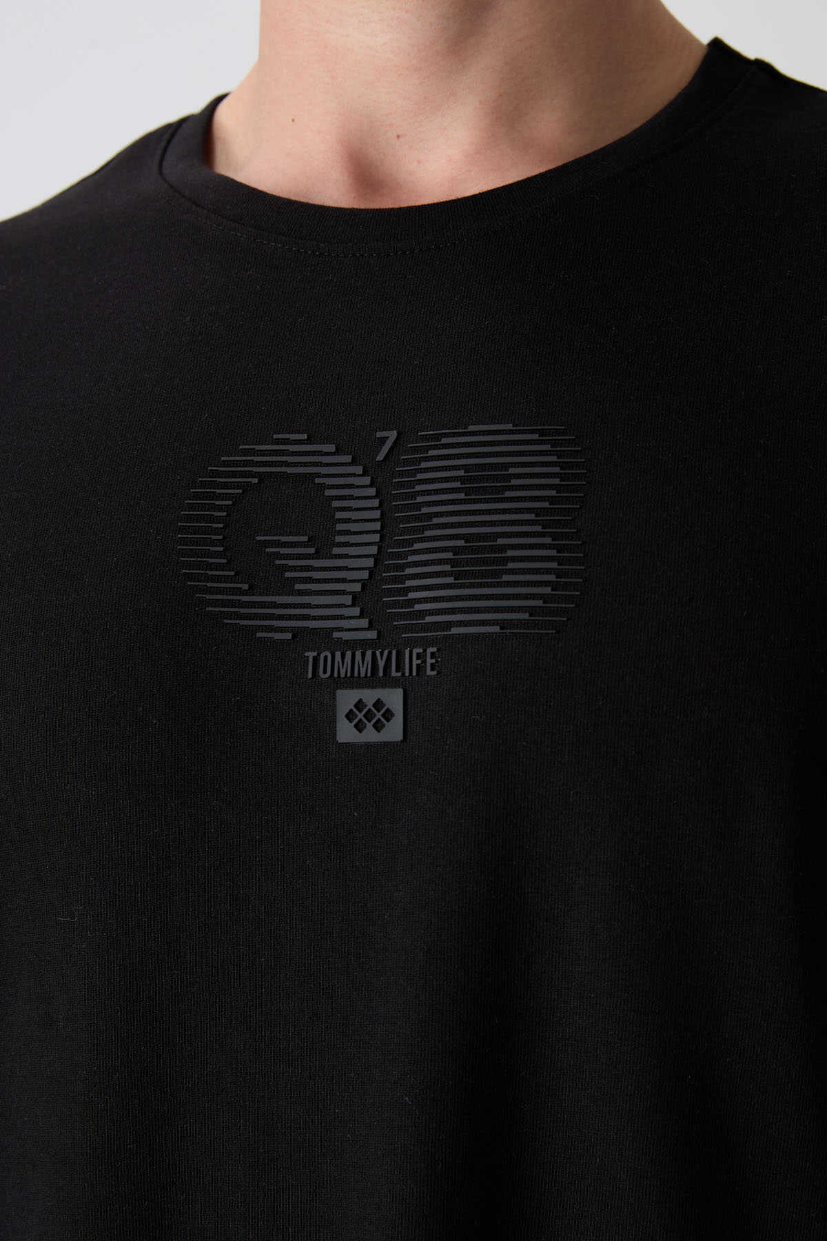 Tommylife Wholesale Crew Neck Oversize Printed Men's T-Shirt 88333 Black