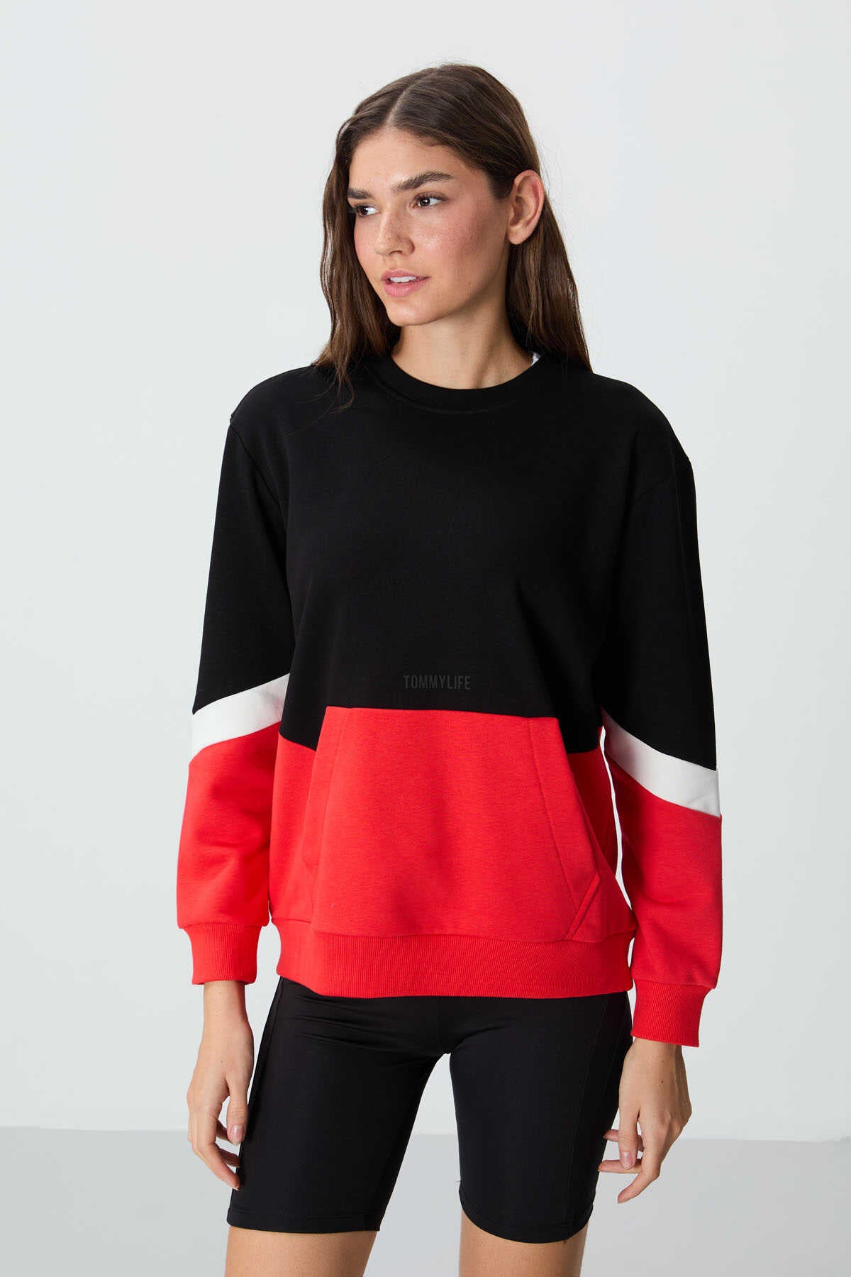 Tommylife Wholesale Crew Neck Oversized Women's Sweatshirt 97289 Black