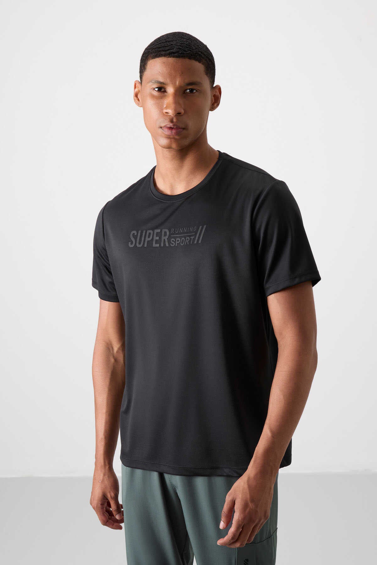 Tommylife Wholesale Crew Neck Standard Fit Active Sports Men's T-Shirt 88385 Black