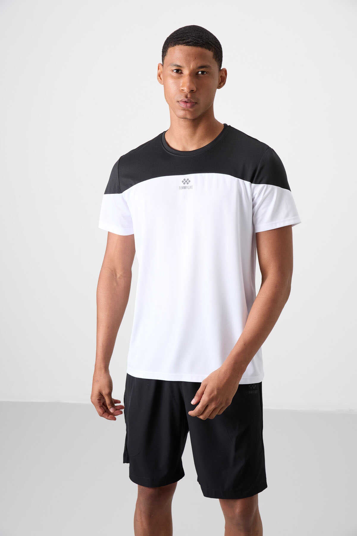 Tommylife Wholesale Crew Neck Standard Fit Active Sports Men's T-Shirt 88386 Black