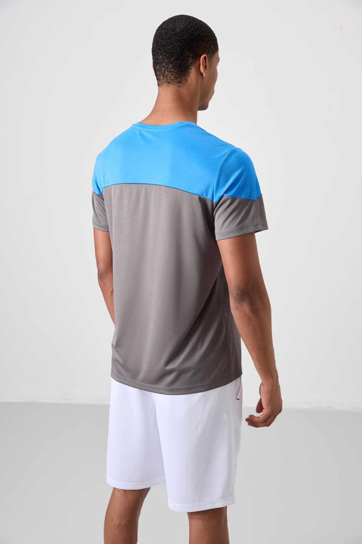 Tommylife Wholesale Crew Neck Standard Fit Active Sports Men's T-Shirt 88386 Black