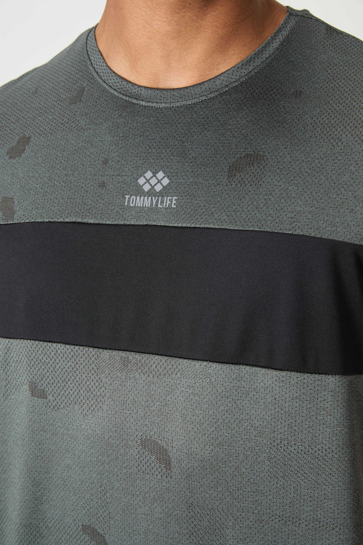 Tommylife Toptan O Yaka Standart Kalıp Aktif Spor Erkek T-Shirt 88398 Siyah