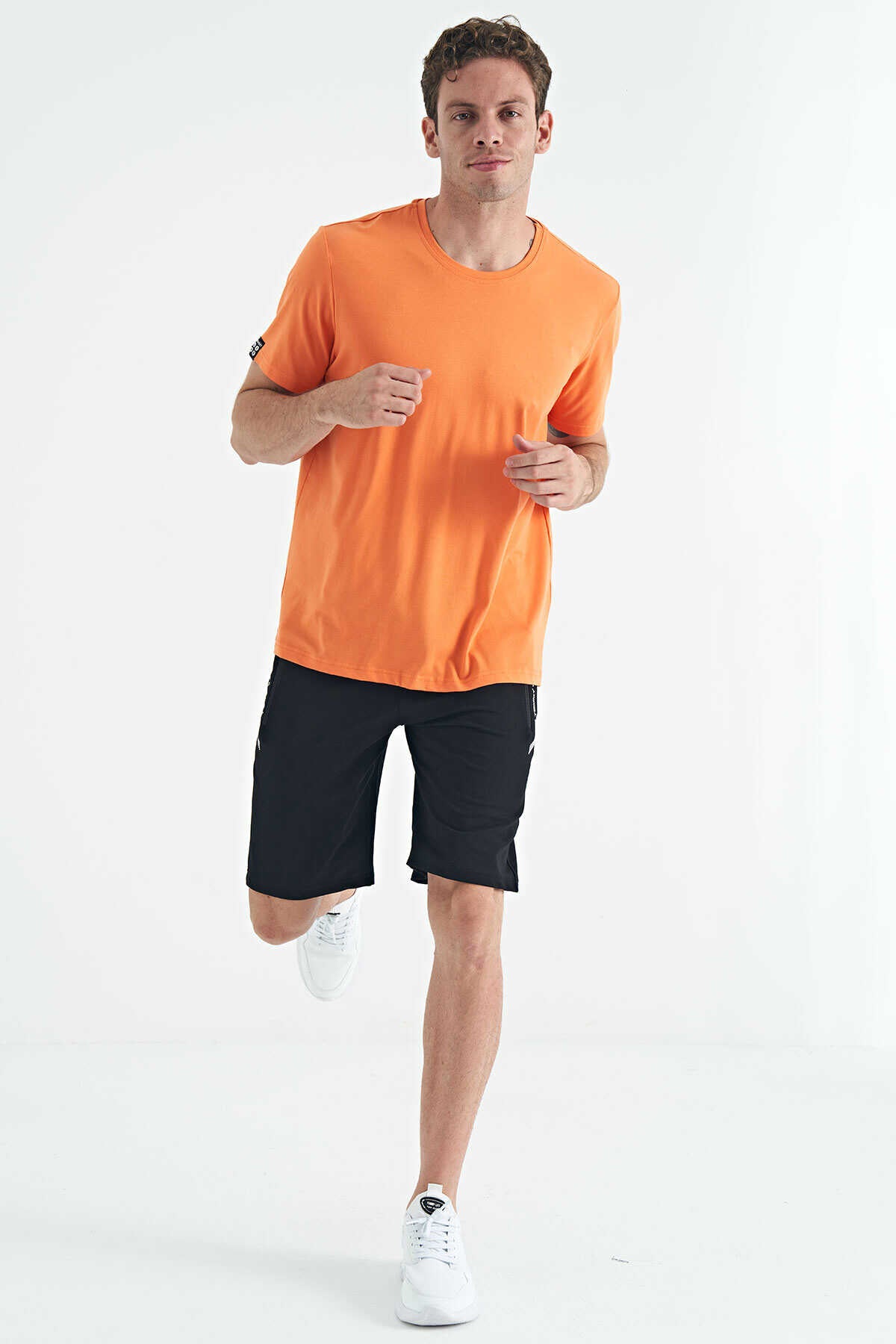 Tommylife Toptan O Yaka Standart Kalıp Basic Erkek T-Shirt 87911 Oranj