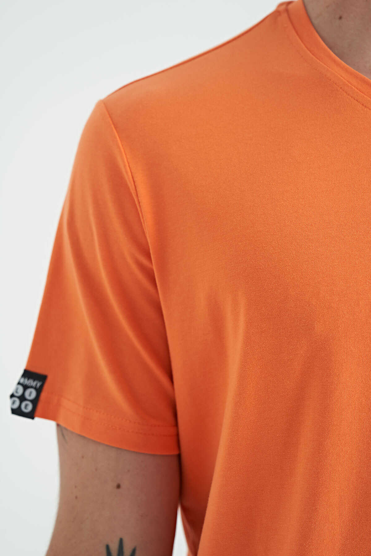 Tommylife Toptan O Yaka Standart Kalıp Basic Erkek T-Shirt 87911 Oranj