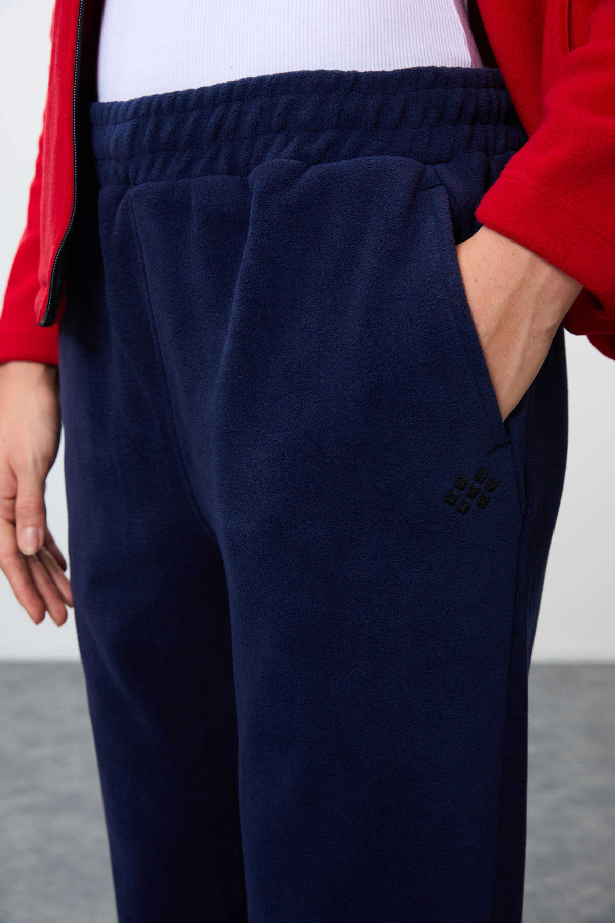 Tommylife Wholesale Oversized Mock Neck Classic Leg Women's Fleece Tracksuit 95339 Navy