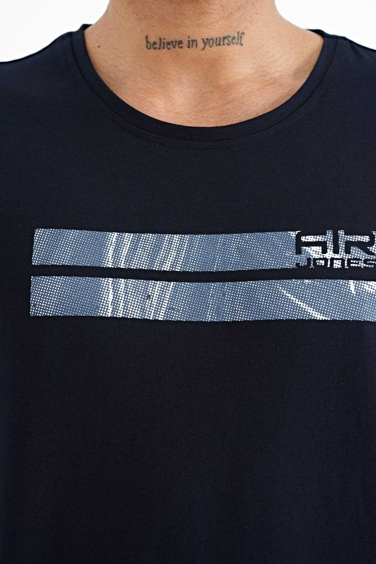 Tommylife Toptan Peter O Yaka Standart Kalıp Baskılı Erkek T-Shirt 88204 Siyah