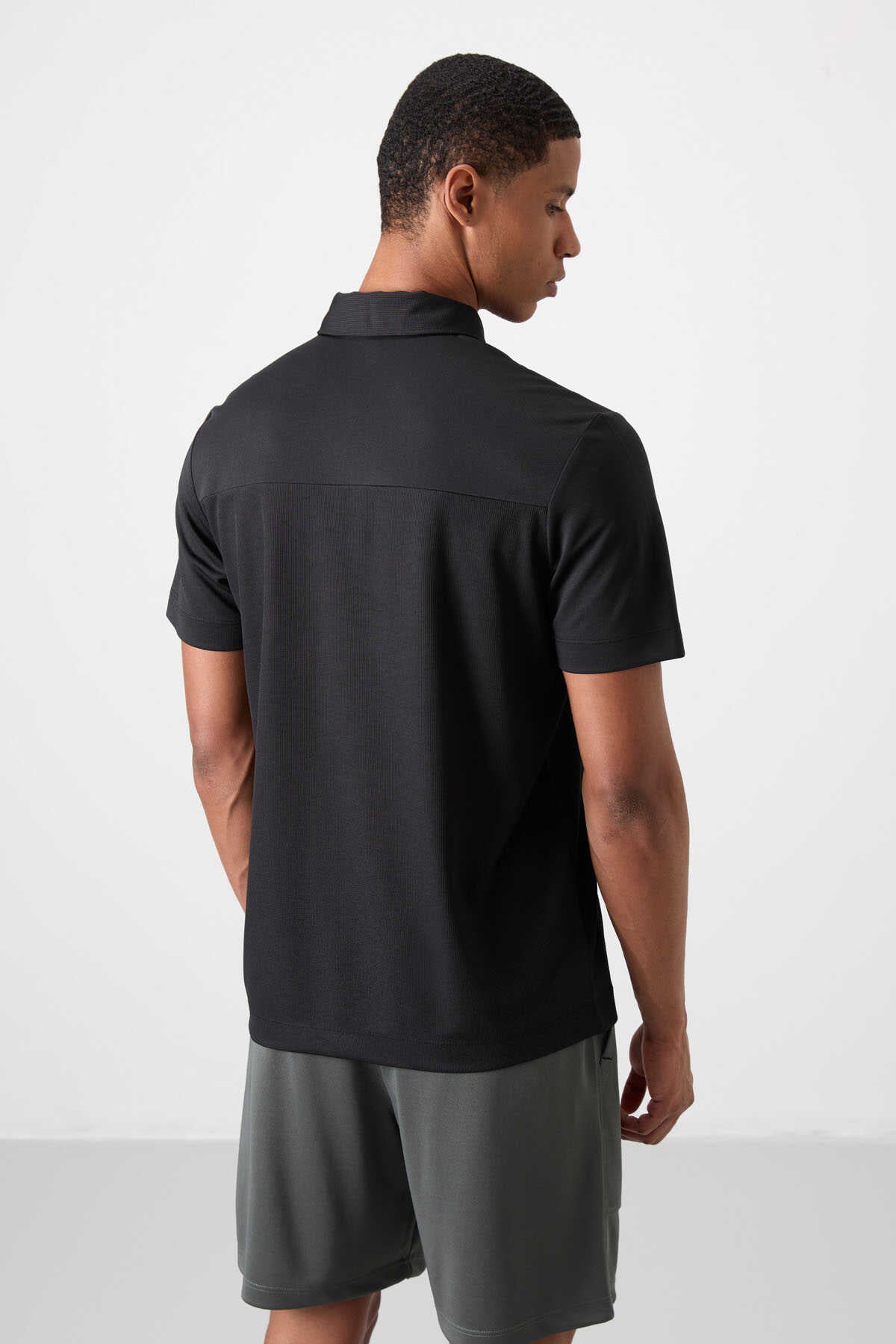 Tommylife Wholesale Polo Collar Standard Fit Active Sports Men's T-Shirt 88402 Black
