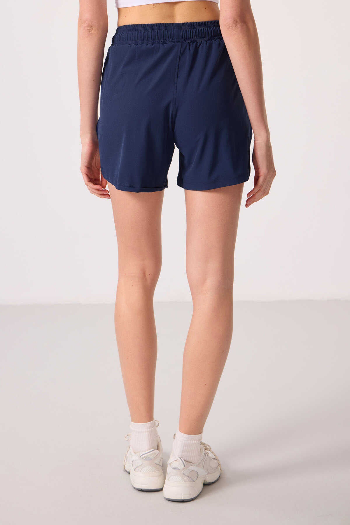 Tommylife Toptan Polyester Gizli Cep Fermuarlı Rahat Form Kadın Şort - 91014 Siyah