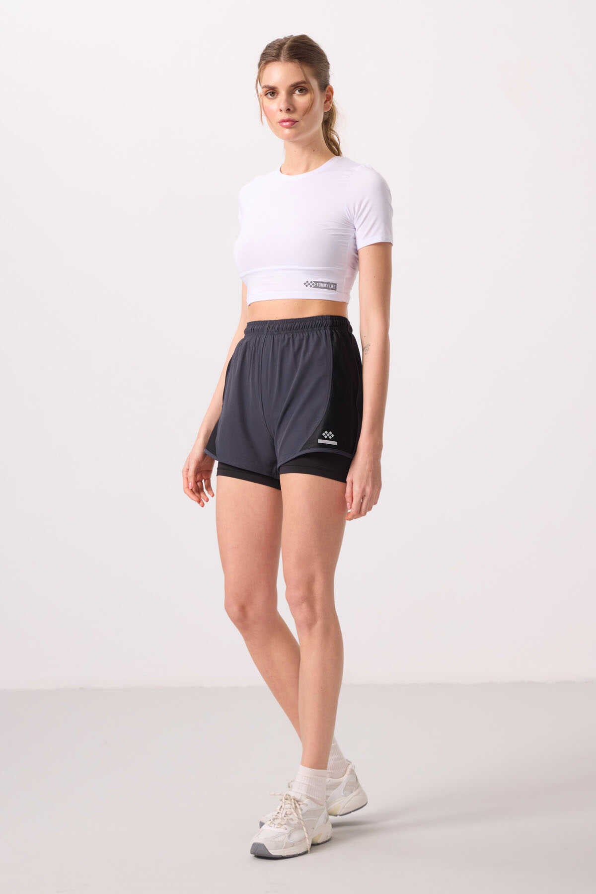 Tommylife Wholesale Polyester Hidden Pocket Zipper Standard Fit Women's Shorts with Inner Leggings - 91015 Black