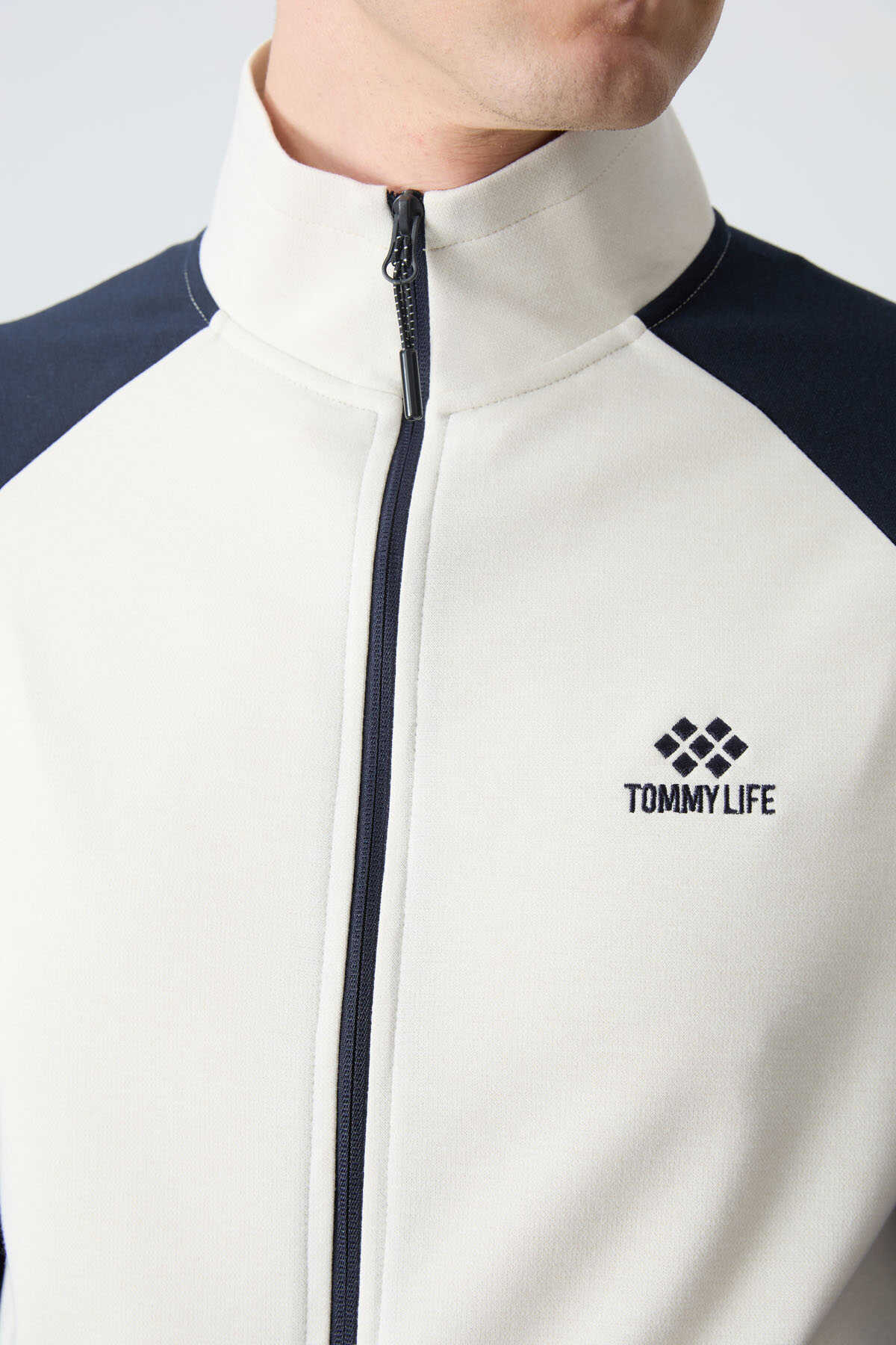 Tommylife Toptan Rahat Kalıp Dik Yaka Klasik Paça Erkek Eşofman Takımı 85113 Gri - Lacivert